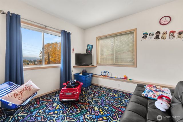 7972 39th Avenue S, Seattle, WA 98118