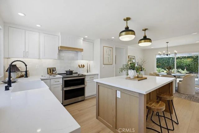 2782 Mendoza Drive, Costa Mesa, CA 92626