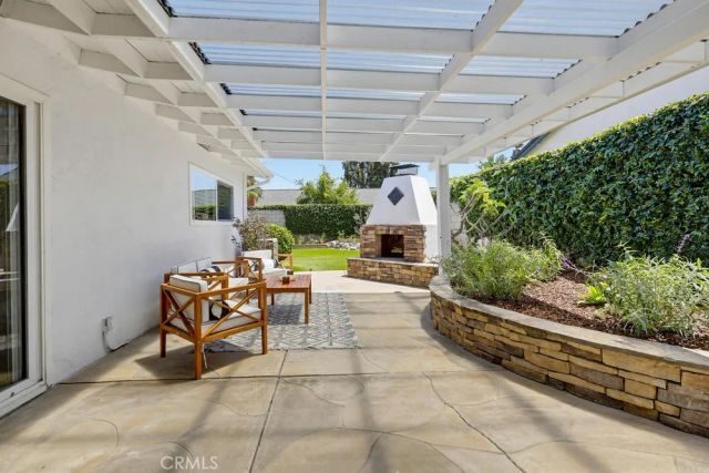 2782 Mendoza Drive, Costa Mesa, CA 92626