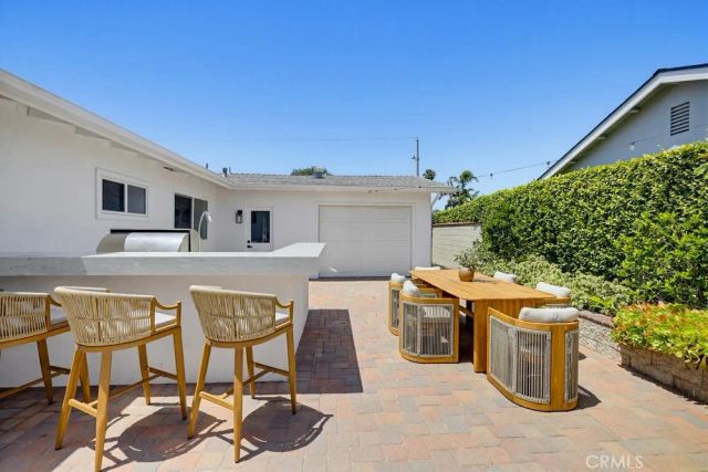 2782 Mendoza Drive, Costa Mesa, CA 92626