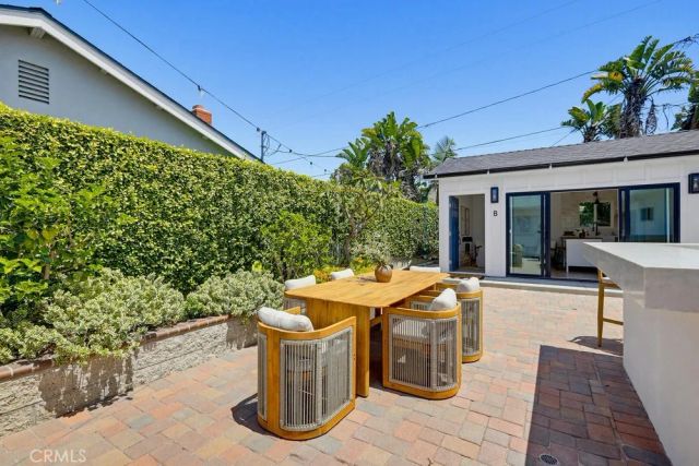 2782 Mendoza Drive, Costa Mesa, CA 92626