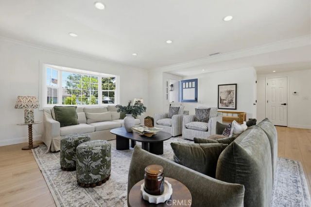 2782 Mendoza Drive, Costa Mesa, CA 92626