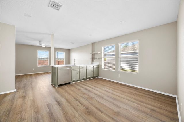 6023 Guilia Drive, Grand Prairie, TX 75052