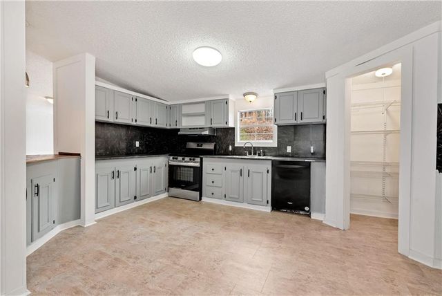 660 Shenandoah Drive, Dahlonega, GA 30533