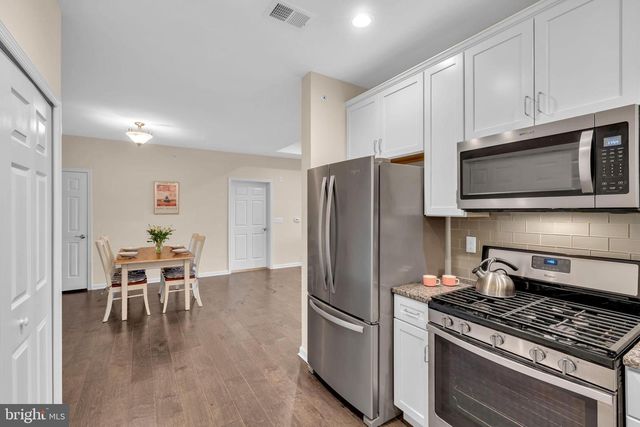 1044 HALIFAX PL, Hamilton, NJ 08619