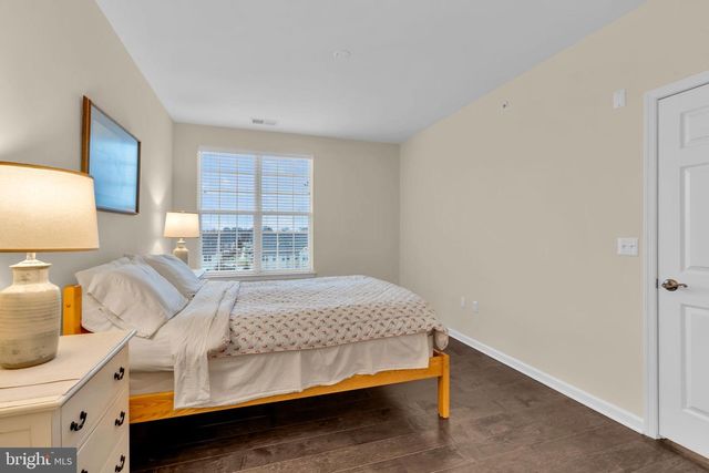1044 HALIFAX PL, Hamilton, NJ 08619