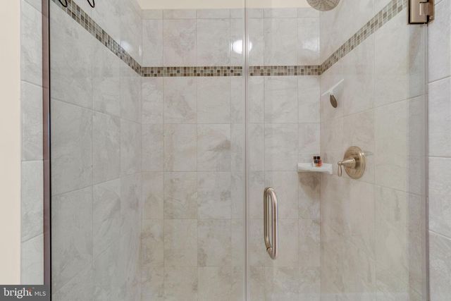 1044 HALIFAX PL, Hamilton, NJ 08619