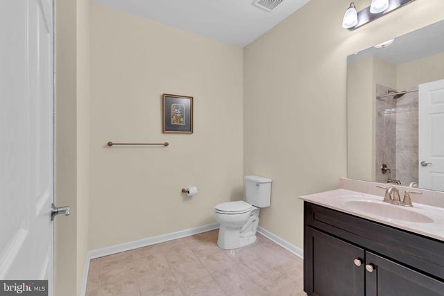 1044 HALIFAX PL, Hamilton, NJ 08619