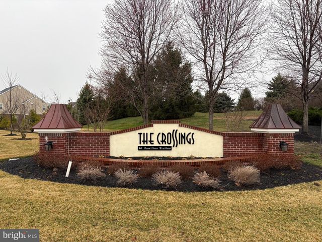 1044 HALIFAX PL, Hamilton, NJ 08619