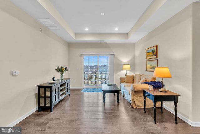 1044 HALIFAX PL, Hamilton, NJ 08619