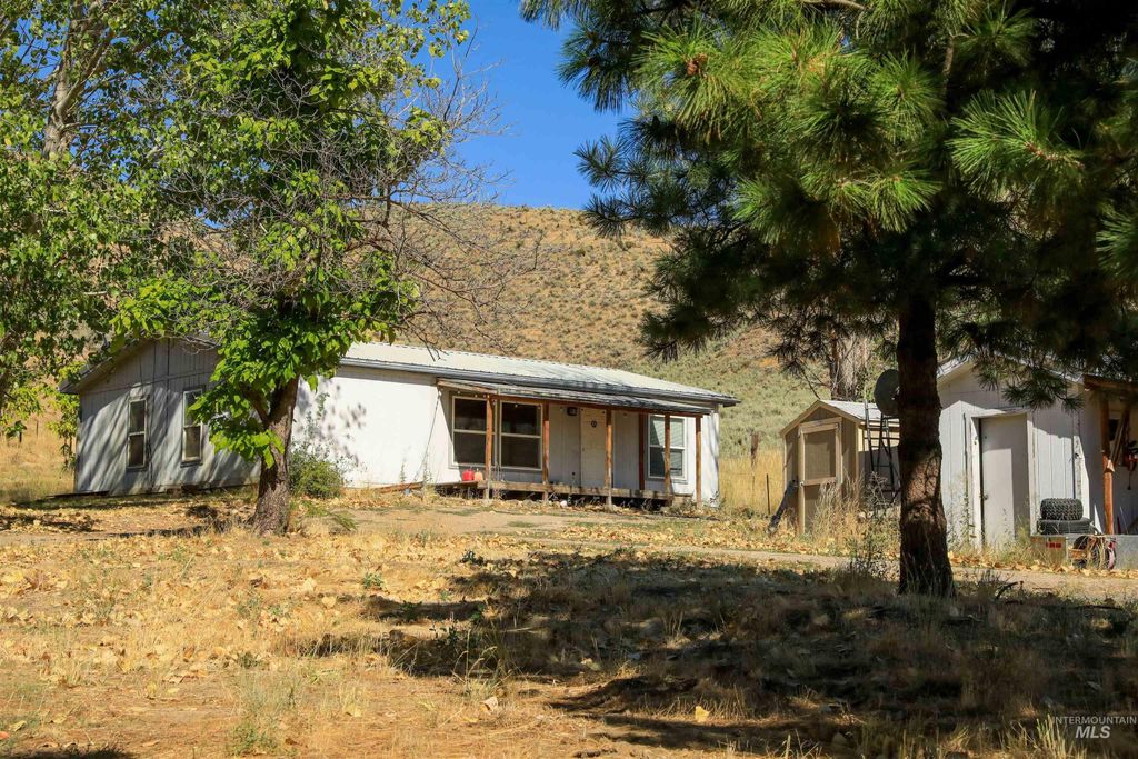 1550 Thousand Springs Rd, Weiser, ID 83672