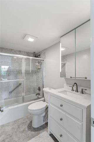 340 Sunset Dr 407, Fort Lauderdale, FL 33301