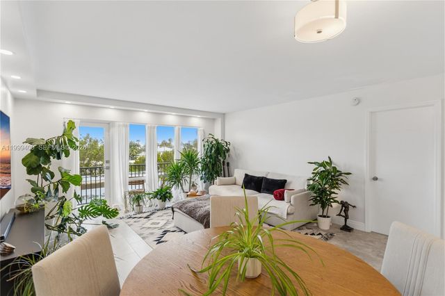 340 Sunset Dr 407, Fort Lauderdale, FL 33301