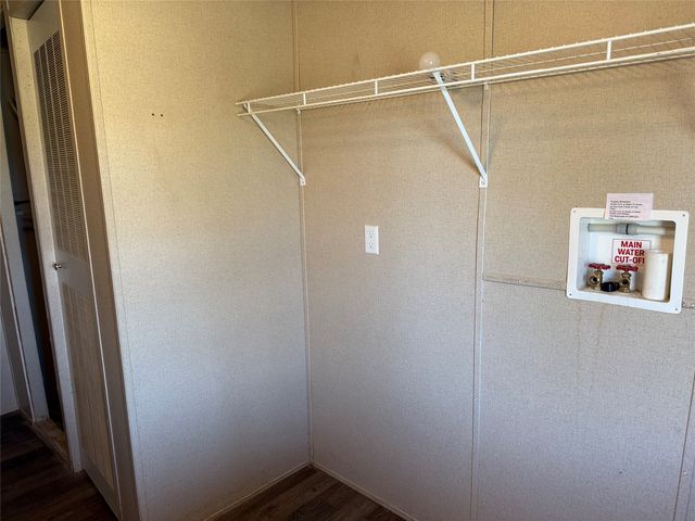 199 Heien Court, Boyd, TX 76023