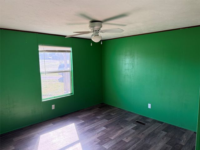 199 Heien Court, Boyd, TX 76023