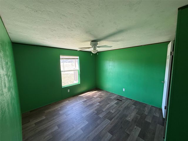 199 Heien Court, Boyd, TX 76023