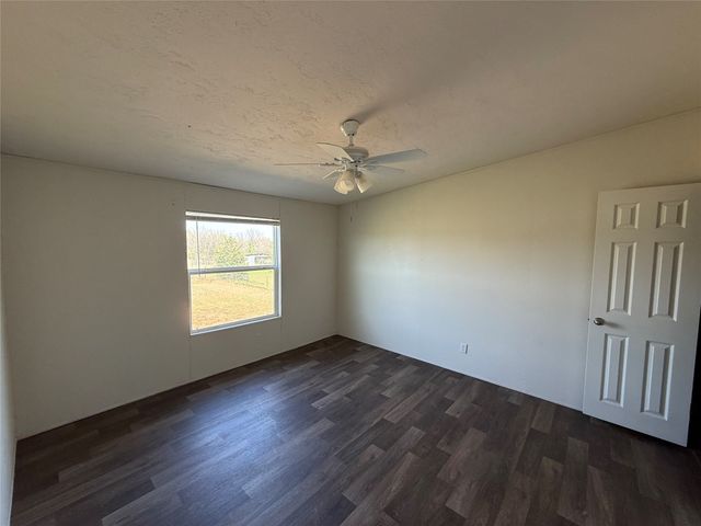 199 Heien Court, Boyd, TX 76023