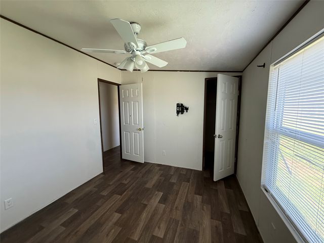199 Heien Court, Boyd, TX 76023