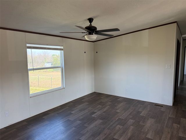 199 Heien Court, Boyd, TX 76023