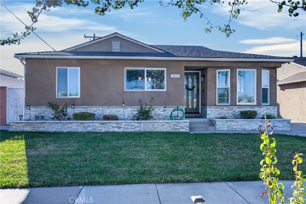4513 Paramount, Lakewood, CA 90712 — exterior