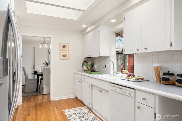 6045 129th Avenue SE, Bellevue, WA 98006