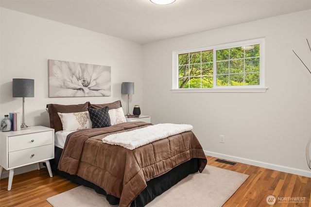 6045 129th Avenue SE, Bellevue, WA 98006