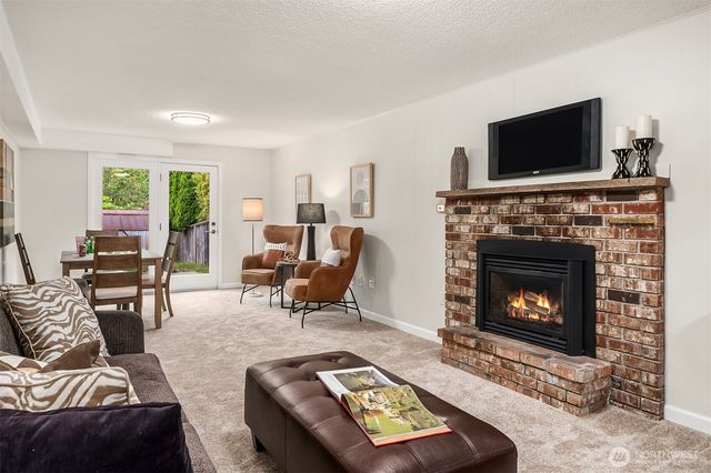 6045 129th Avenue SE, Bellevue, WA 98006