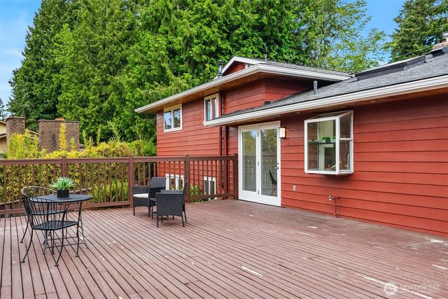6045 129th Avenue SE, Bellevue, WA 98006