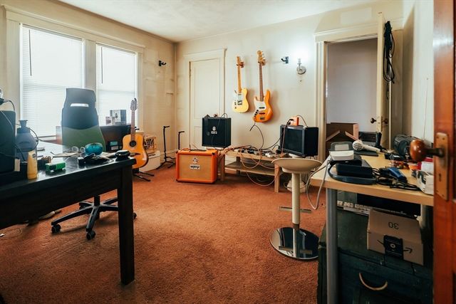 98 Harlow St, Arlington, MA 02474