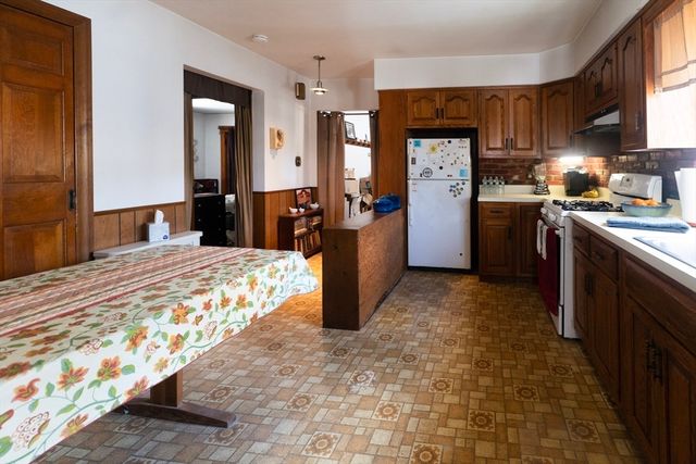 98 Harlow St, Arlington, MA 02474