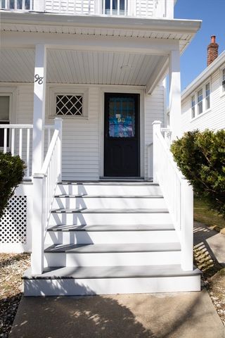 98 Harlow St, Arlington, MA 02474