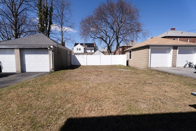 98 Harlow St, Arlington, MA 02474