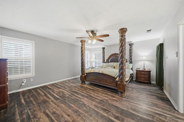 1152 Mcnutt Road, Franklin, TX 77856