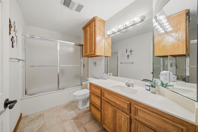 1152 Mcnutt Road, Franklin, TX 77856