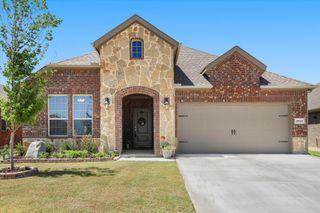2919 Shetland Drive, Aubrey, TX 76227