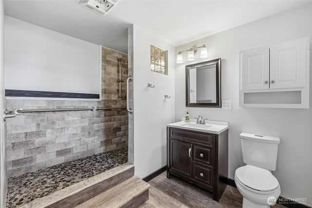 3224 Sunset Way, Bellingham, WA 98226