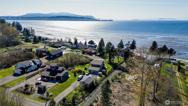 3224 Sunset Way, Bellingham, WA 98226