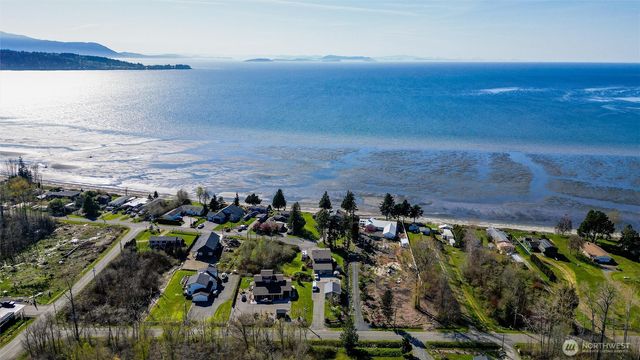 3224 Sunset Way, Bellingham, WA 98226