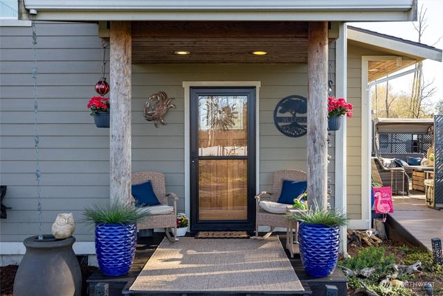 3224 Sunset Way, Bellingham, WA 98226