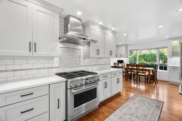 878 Miranda Green Street, Palo Alto, CA 94306