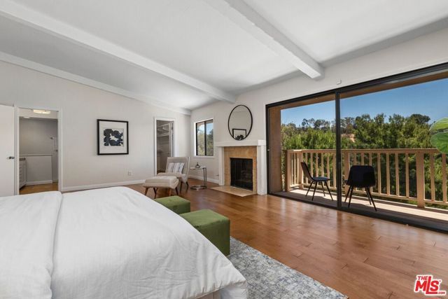 2632 Claray Drive, Los Angeles, CA 90077