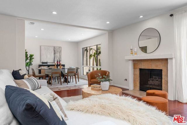 2632 Claray Drive, Los Angeles, CA 90077