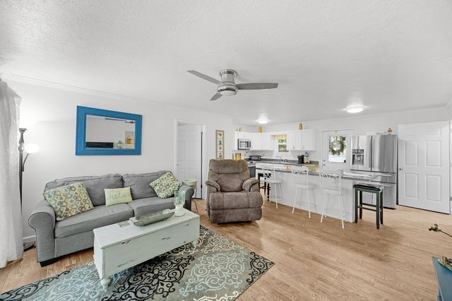 44 G & S Rock Ranch Rd, Camden, TN 38320