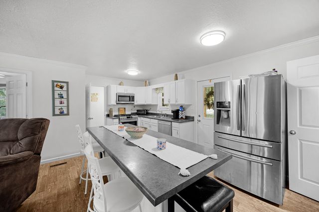 44 G & S Rock Ranch Rd, Camden, TN 38320