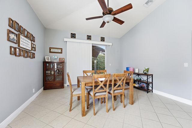 6117 Spring Lake Terrace, Fort Pierce, FL 34951