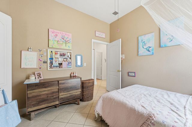 6117 Spring Lake Terrace, Fort Pierce, FL 34951