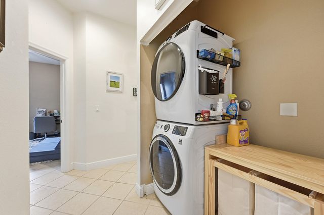 6117 Spring Lake Terrace, Fort Pierce, FL 34951