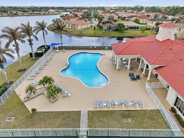 6117 Spring Lake Terrace, Fort Pierce, FL 34951