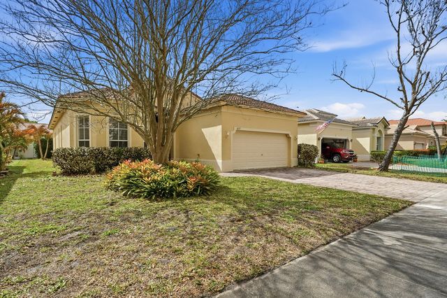 6117 Spring Lake Terrace, Fort Pierce, FL 34951