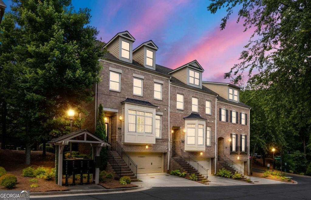 538 Sarabrook Place, Sandy Springs, GA 30342